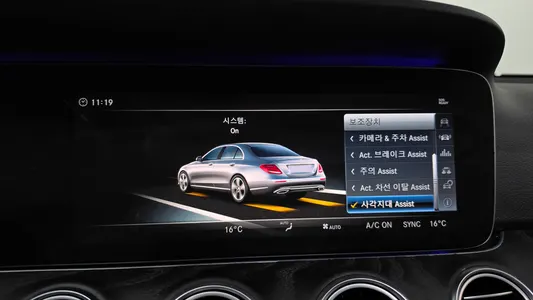 Mercedes-Benz E-Class W213 E300 4MATIC 2018 16