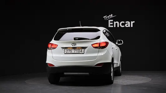 Hyundai ix 2WD X20 2011 4