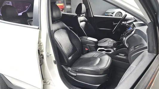 Hyundai ix 2WD X20 2011 11