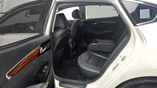 Kia K7 2.2 2017 11