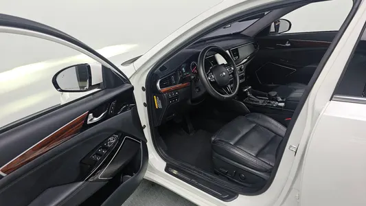 Kia K7 2.2 2017 10