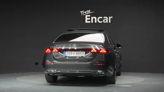 Mercedes-Benz E-Class W214 E200 2025 4