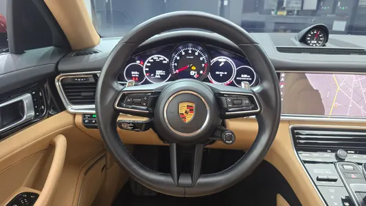 Porsche (971) 2.9 AWD 2021 12