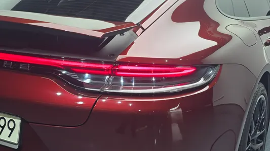 Porsche (971) 2.9 AWD 2021 23