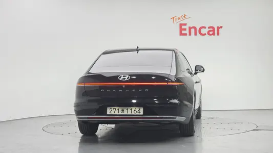 Hyundai (GN7) 2025 4
