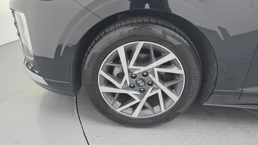 Hyundai (GN7) 2025 5