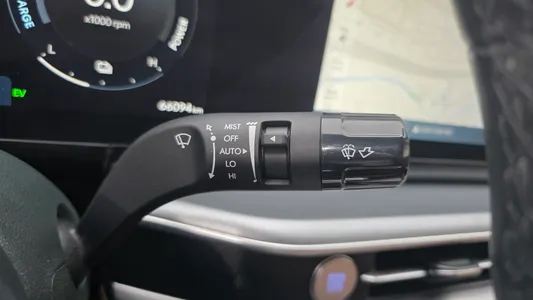 Hyundai (GN7) 2025 36