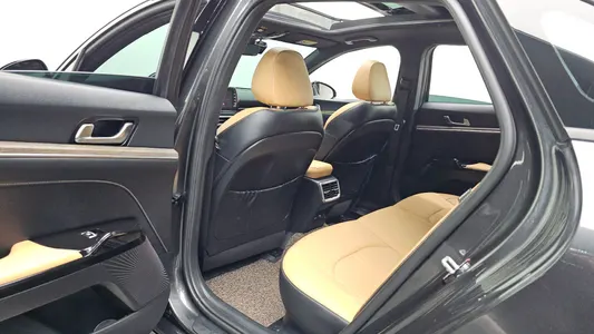 Kia K5 3 2021 26