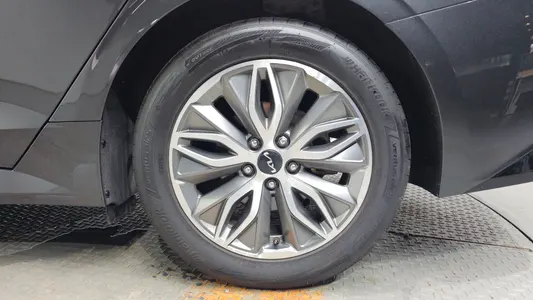 Kia K5 3 2021 21