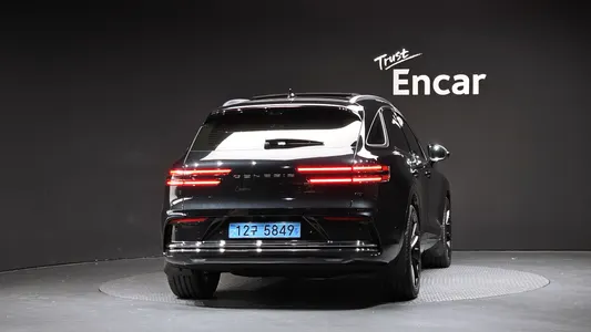 Genesis GV70 e-AWD 2026 4
