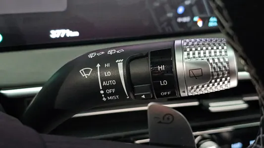 Genesis GV70 e-AWD 2026 34