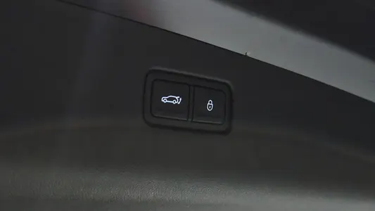 Genesis GV70 e-AWD 2026 35