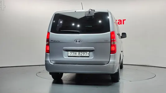 Hyundai Grand Starex 11 2015 4