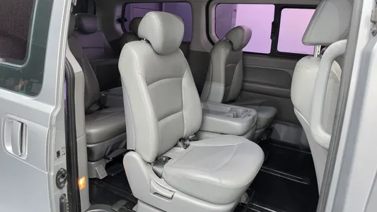 Hyundai Grand Starex 11 2015 12
