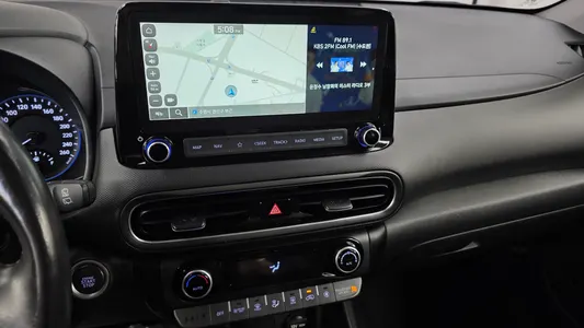 Hyundai 코나 하이브리드 2022 13