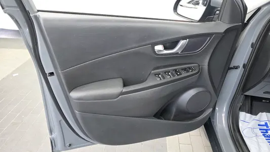 Hyundai 코나 하이브리드 2022 24