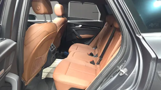 Audi Q5 (FY) 45 TFSI 2024 26