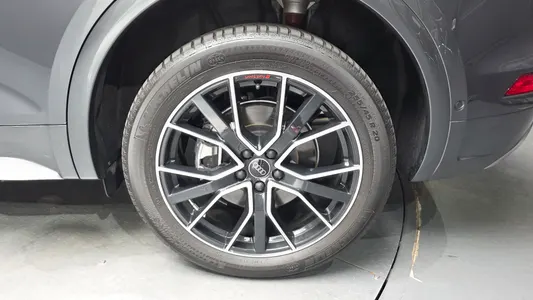Audi Q5 (FY) 45 TFSI 2024 21