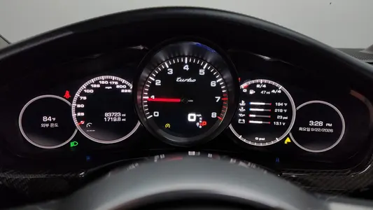 Porsche (971) 4.0 2017 8