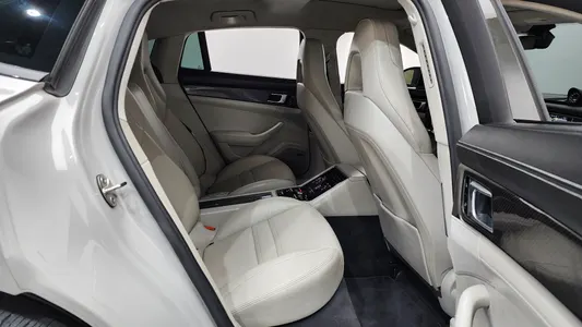 Porsche (971) 4.0 2017 11