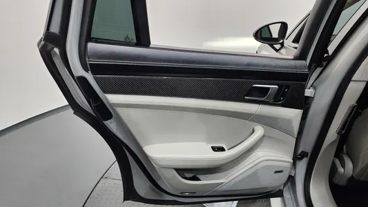 Porsche (971) 4.0 2017 25