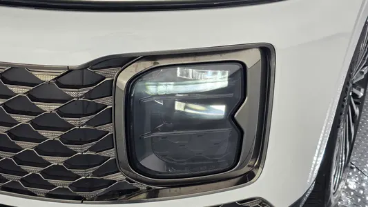 Hyundai (GN7) 2025 22