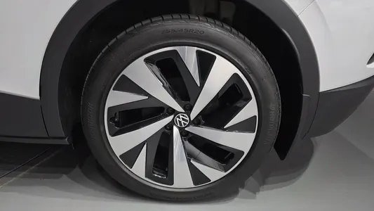 Volkswagen ID.4 2023 21