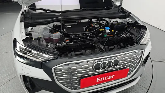 Audi Q4 e- (F4) 40 2023 6