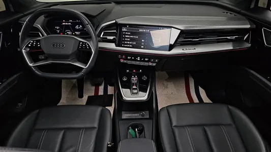 Audi Q4 e- (F4) 40 2023 7