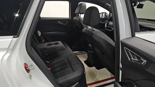 Audi Q4 e- (F4) 40 2023 26