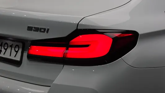 BMW 5 Series (G30) 530i xDrive M 2022 23