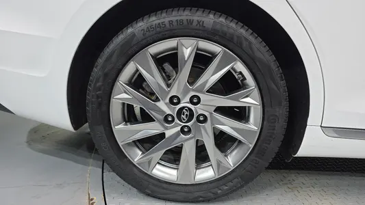 Hyundai IG 2020 5