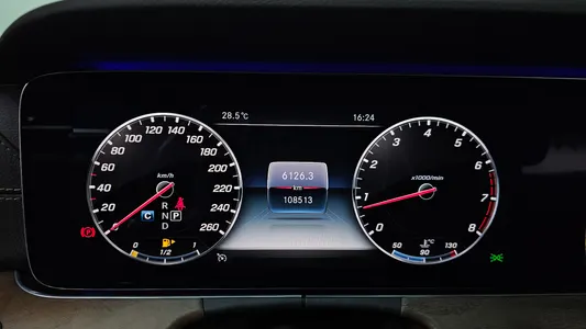Mercedes-Benz E-Class W213 E300 4MATIC 2019 7