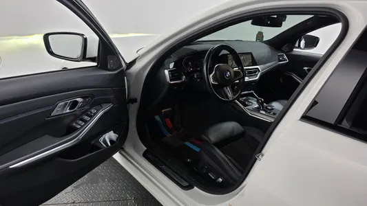 BMW 3 Series (G20) 320i M 2021 10