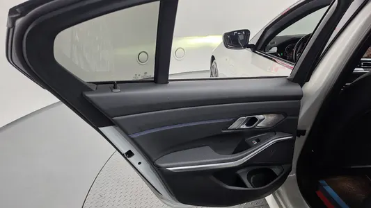 BMW 3 Series (G20) 320i M 2021 25