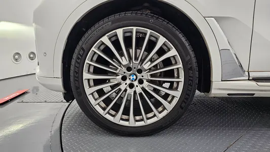 BMW X7 (G07) xDrive 40i 7 2020 5