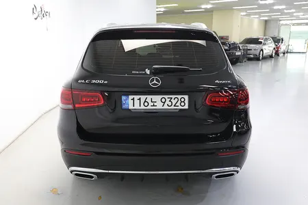 Mercedes-Benz GLC-Class X253 GLC300e 4MATIC 2022 6