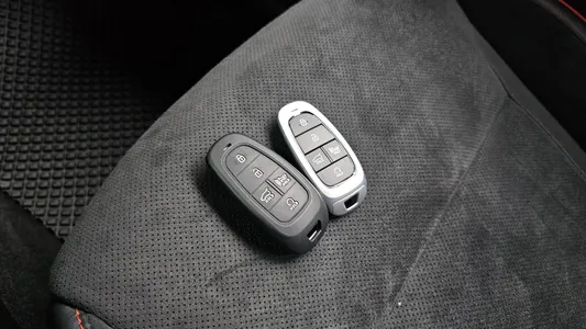 Hyundai (NX4) N Line 2WD 2021 26