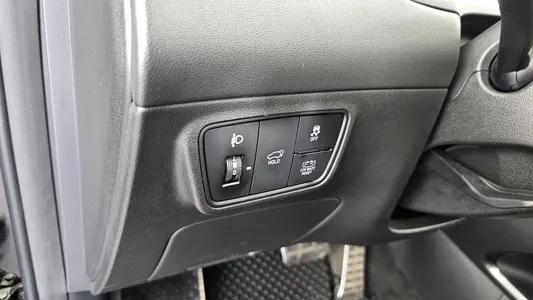 Hyundai (NX4) N Line 2WD 2021 30