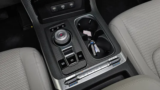 Kia Carnival 7 2023 9
