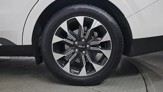 Kia Carnival 7 2023 22