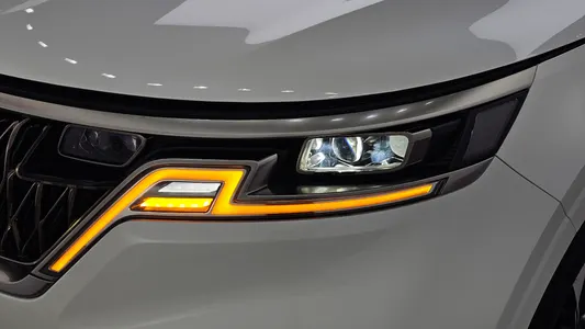 Kia Carnival 7 2023 23