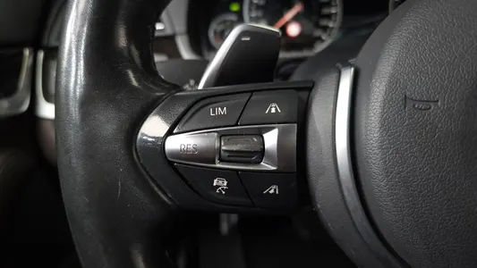 BMW 5 Series (F10) 528i xDrive M 2016 16