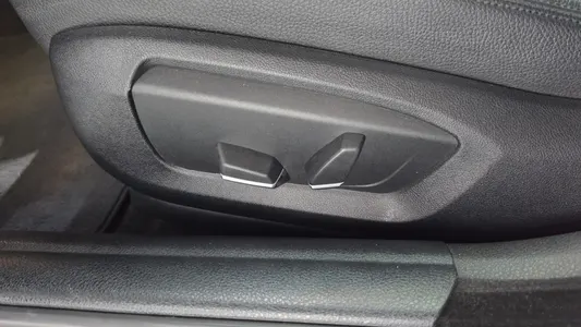 BMW 5 Series (F10) 528i M 2016 31