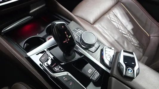 BMW 5 Series (G30) 530i xDrive M 2019 9
