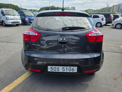 Kia 프라이드 1.6 GDI 2014 4