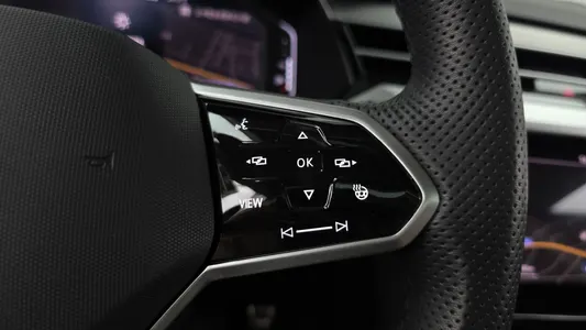 Volkswagen 아테온 2.0 TDI 2022 31