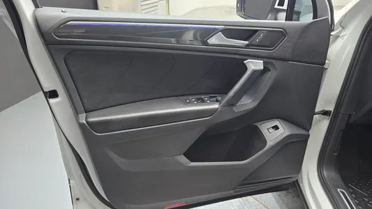 Volkswagen 2 2.0 TDI 4 2021 24