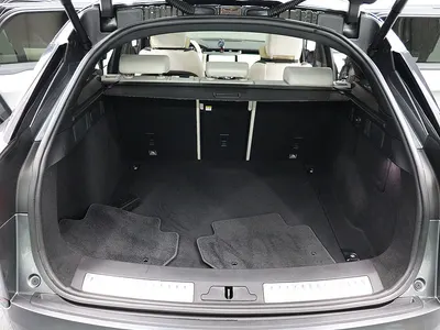 Land Rover 레인지로버 벨라 3.0 D300 R- SE 2017 5