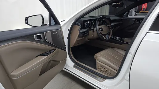 Kia K8 2022 10